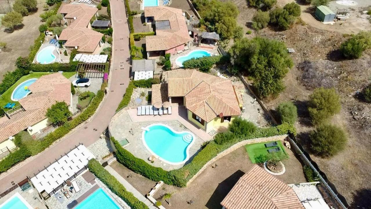 Villa Peonia Budoni Exteriör bild